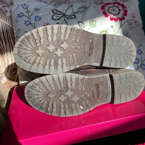 Dollhouse rainbow Yarn boots 6.5 - Picture 4 of 9